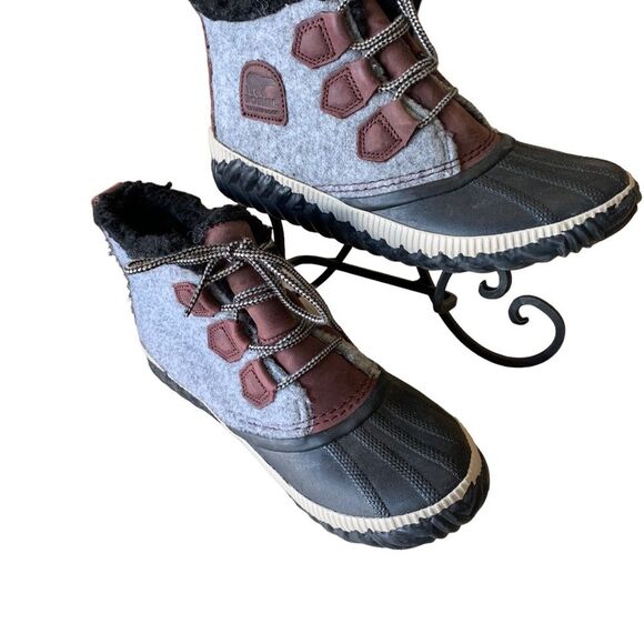 Sorel in Out Boots . EUC . Women’s size 7.5 but fits like a 7 - Picture 7 of 9